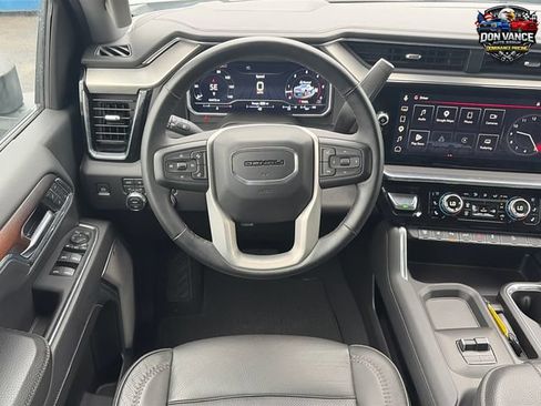 Used 2024 GMC Sierra 2500 Denali w/ Denali Reserve Package AWD/4WD image 14