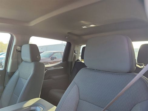 New 2025 GMC Sierra 1500 SLE image 24