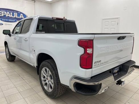 New 2026 Chevrolet Silverado 1500 LTZ w/ LTZ Premium Package AWD/4WD image 22