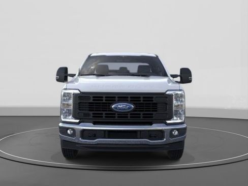New 2026 Ford F250 XL w/ XL Chrome Package RWD image 6