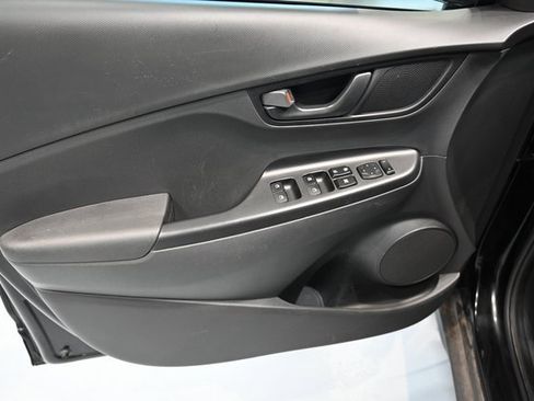 Used 2022 Hyundai Kona SEL w/ Cargo Package image 24