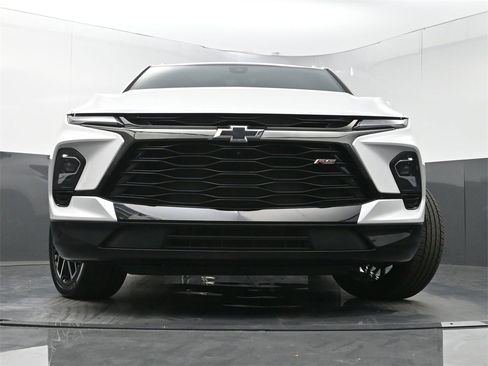 Used 2023 Chevrolet Blazer RS w/ Driver Confidence II Package image 29