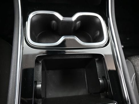 Used 2024 Chevrolet Traverse LS FWD image 33