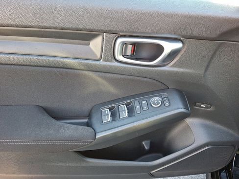 Certified 2023 Honda Civic Sport image 12