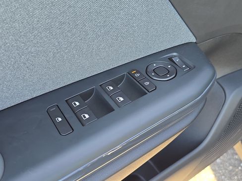 New 2025 Kia K4 EX image 20