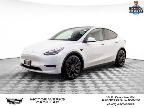 Used 2022 Tesla Model Y Long Range image 1