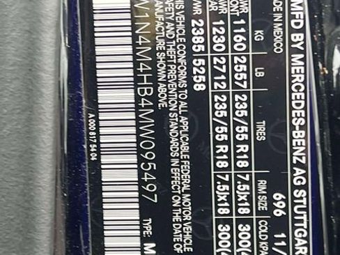 Used 2021 Mercedes-Benz GLB 250 4MATIC image 21