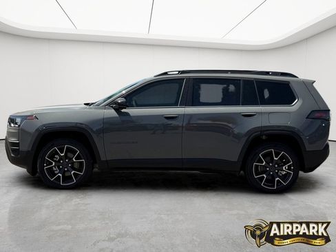 New 2026 Jeep Cherokee Overland AWD/4WD image 8