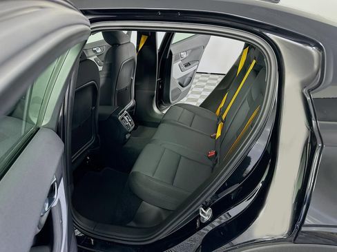 Used 2023 Polestar Polestar 2 image 32