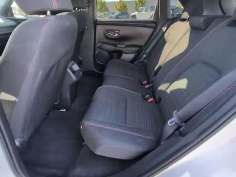 Used 2025 Honda HR-V Sport image 25