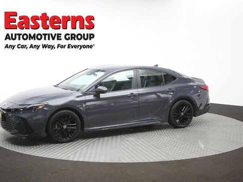 Used 2025 Toyota Camry SE FWD image 56