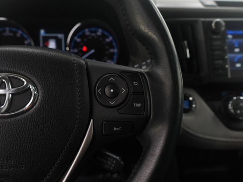 Used 2016 Toyota RAV4 Limited w/ Protection Package image 19