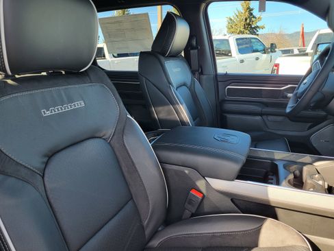 New 2026 RAM 1500 Laramie AWD/4WD image 21