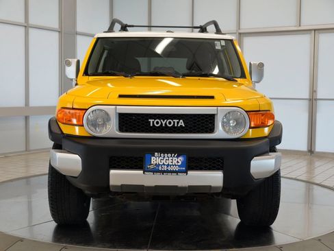 Used 2007 Toyota FJ Cruiser 4WD w/ Upgrade Pkg 2 image 3
