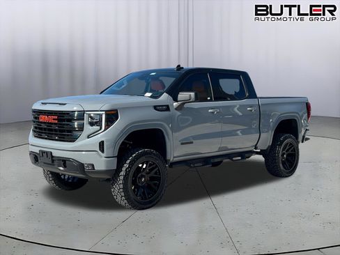 Used 2024 GMC Sierra 1500 Elevation AWD/4WD image 1