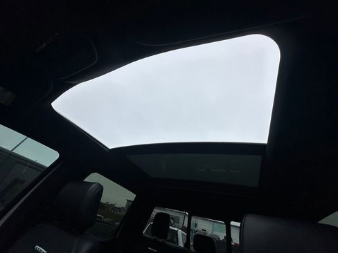 New 2025 Ford F150 Platinum w/ Equipment Group 702A High image 92