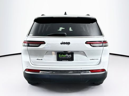 Used 2023 Jeep Grand Cherokee L Limited AWD/4WD image 7
