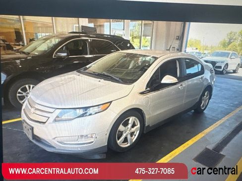 Used 2014 Chevrolet Volt w/ Enhanced Safety Package 1 FWD image 1