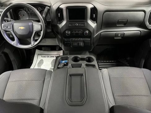 Used 2022 Chevrolet Silverado 1500 Custom AWD/4WD image 25