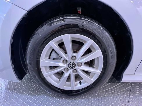 Used 2025 Toyota Camry LE FWD image 10
