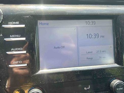 Used 2018 Toyota Camry XSE w/ Protection Package (Q2) FWD image 18