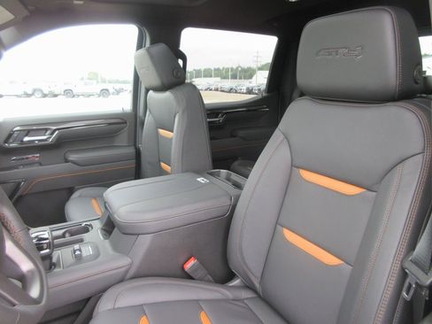 New 2026 GMC Sierra 1500 AT4 w/ AT4 Premium Package image 14