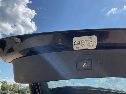 Used 2019 Ford Edge SEL w/ Equipment Group 201A AWD/4WD image 13