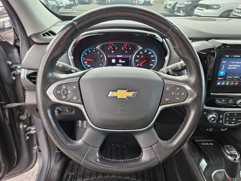 Used 2020 Chevrolet Traverse Premier AWD/4WD image 19