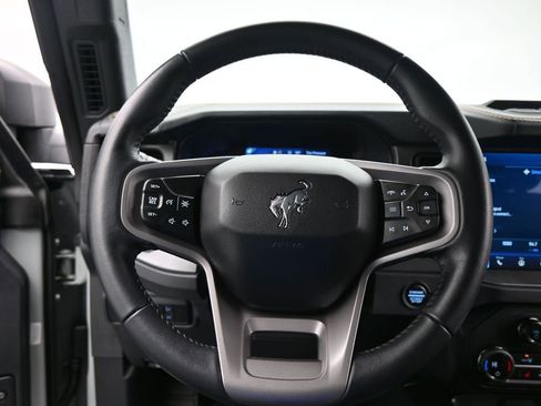 Used 2024 Ford Bronco Badlands w/ Sasquatch Package image 15