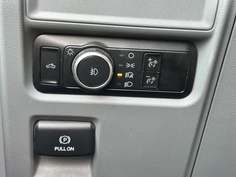 Used 2023 Ford F150 XLT image 13