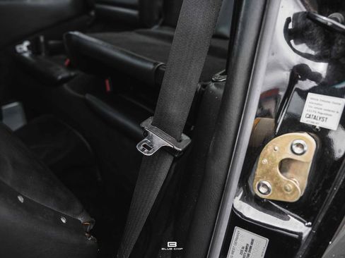 Used 1987 Porsche 911 Carrera RWD image 35