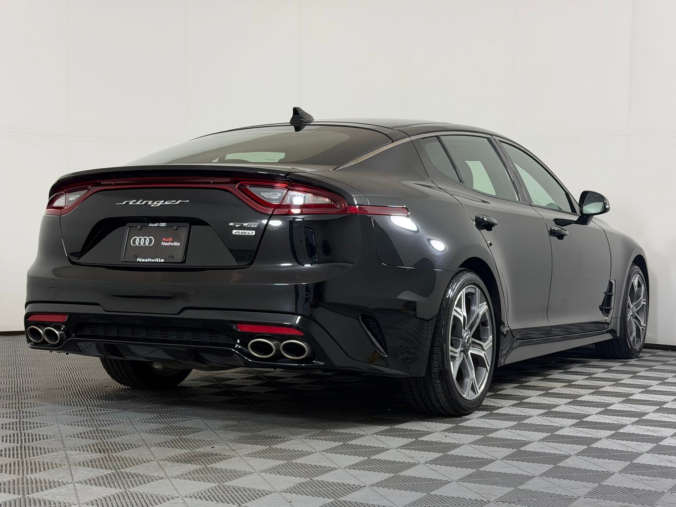 Used 2021 Kia Stinger GT-Line w/ Sun & Sound Package AWD/4WD image 9