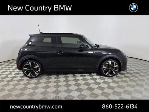 Certified 2025 MINI Cooper S image 8