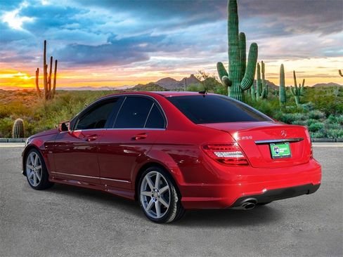 Used 2012 Mercedes-Benz C 250 Sedan w/ Comand Single Disc Pkg image 5