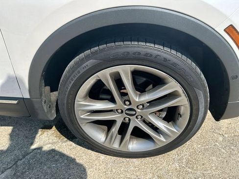Used 2019 Lincoln MKC Reserve AWD/4WD image 48