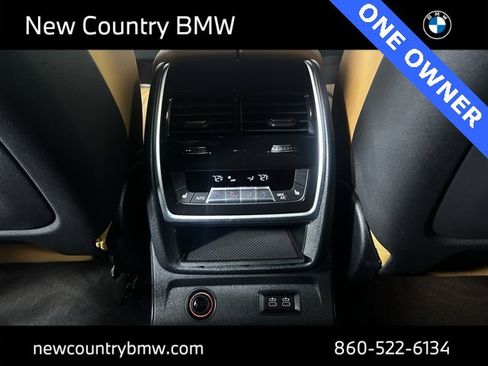 Used 2023 BMW X7 xDrive40i w/ M Sport Package image 27