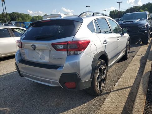 Used 2022 Subaru Crosstrek 2.5i Limited w/ Moonroof Package 2 AWD/4WD image 9