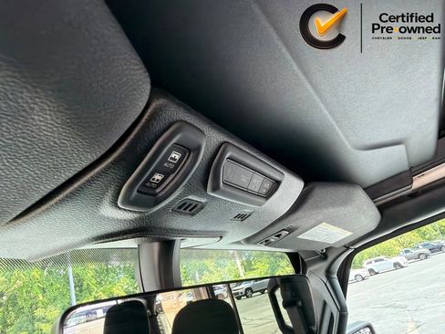 Certified 2021 Jeep Wrangler Unlimited Sport w/ Sun And Sound Package AWD/4WD image 25