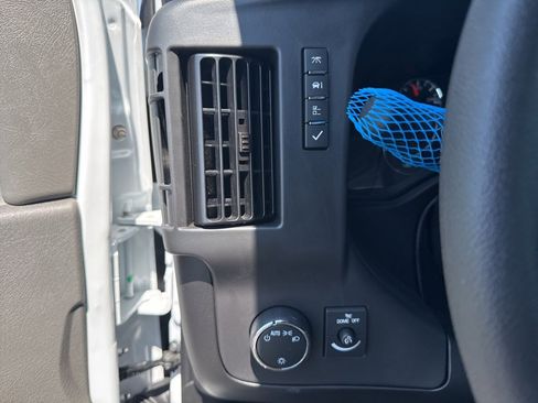 New 2025 Chevrolet Express 3500 w/ Power Convenience Package image 20