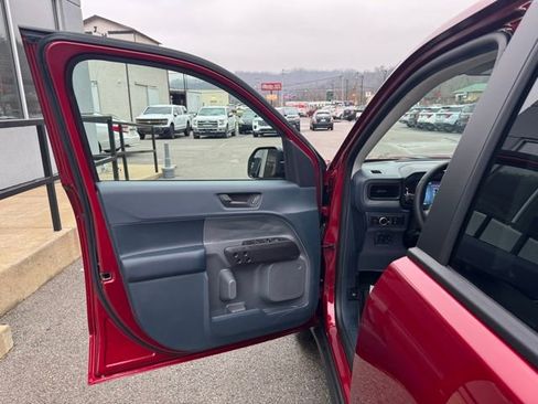 New 2026 Ford Maverick XLT w/ XLT Luxury Package image 12