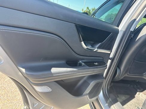 Certified 2022 Lincoln Corsair FWD image 20