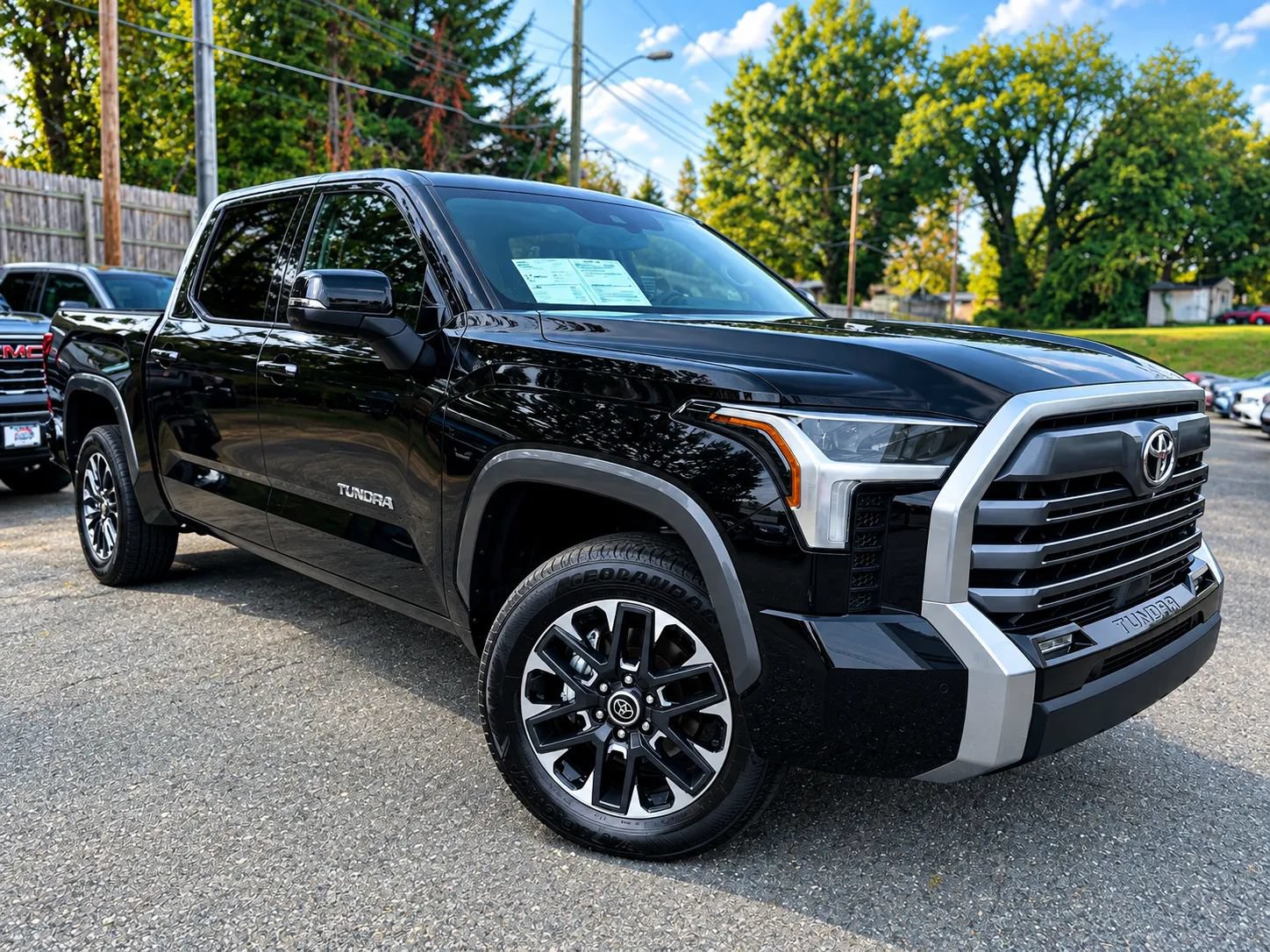Used 2023 Toyota Tundra Limited AWD/4WD image 1