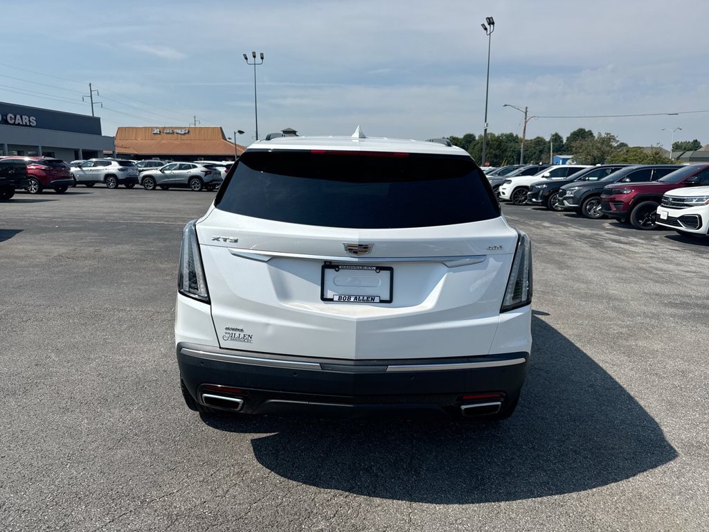 Used 2021 Cadillac XT5 Sportv w/ LPO, Floor Liner Package AWD/4WD image 19