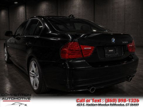Used 2009 BMW 335i Sedan w/ Premium Pkg RWD image 4