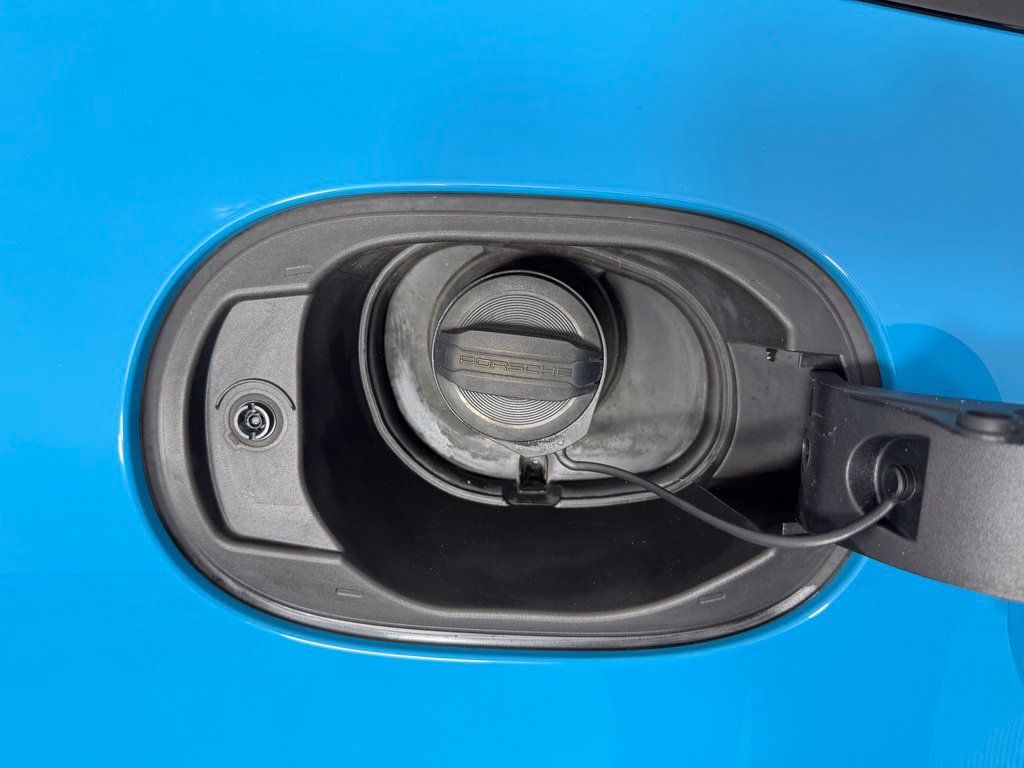 Certified 2021 Porsche Macan S AWD/4WD image 44