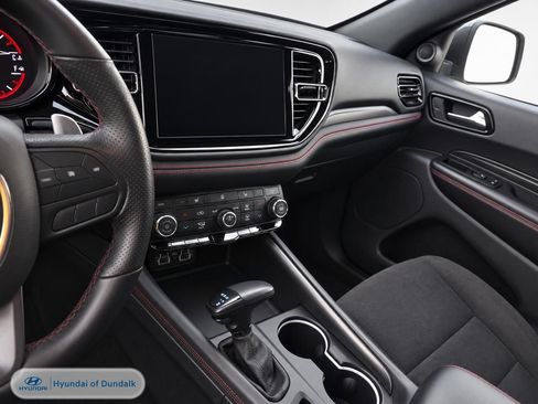 Used 2025 Dodge Durango GT RWD image 11