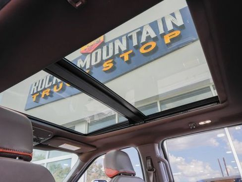 Used 2022 Ford F250 King Ranch w/ King Ranch Ultimate Package AWD/4WD image 47