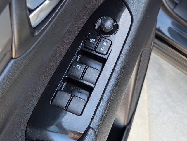 Used 2017 MAZDA CX-5 Sport FWD image 17