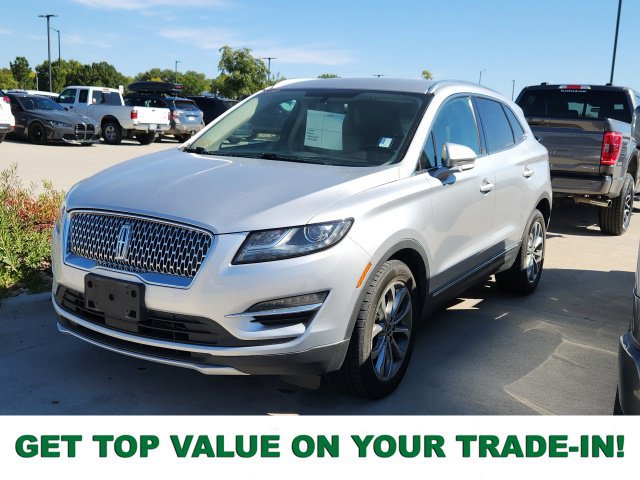 Used 2019 Lincoln MKC Select w/ Select Plus Package AWD/4WD image 1