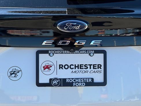 Certified 2022 Ford Edge ST-Line w/ Class II Trailer Tow Package AWD/4WD image 44
